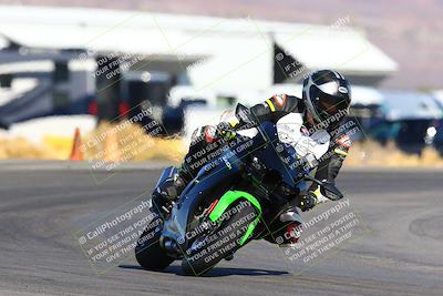 media/Jan-08-2022-SoCal Trackdays (Sat) [[1ec2777125]]/Turn 16 Set 2 (1115am)/